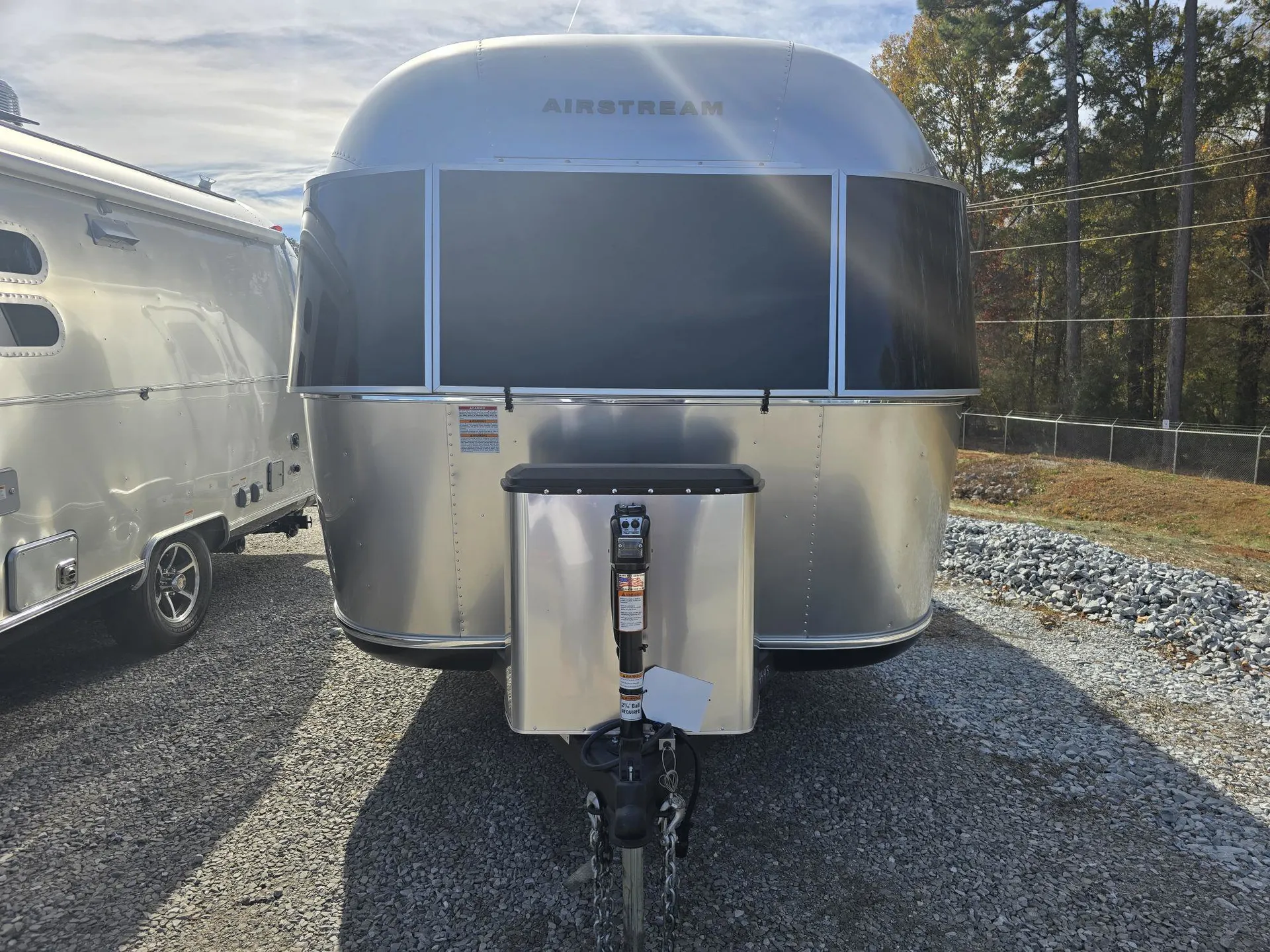 2026 Airstream Bambi 22FB - Photo 3