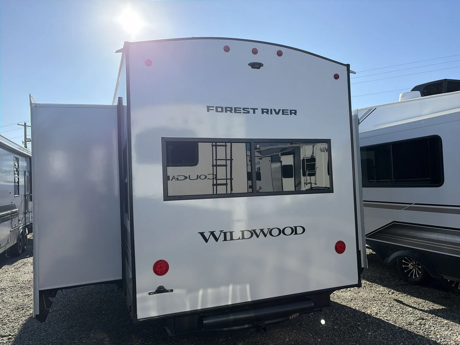 2027 Forest River Wildwood Heritage Glen 380WDR — backside
