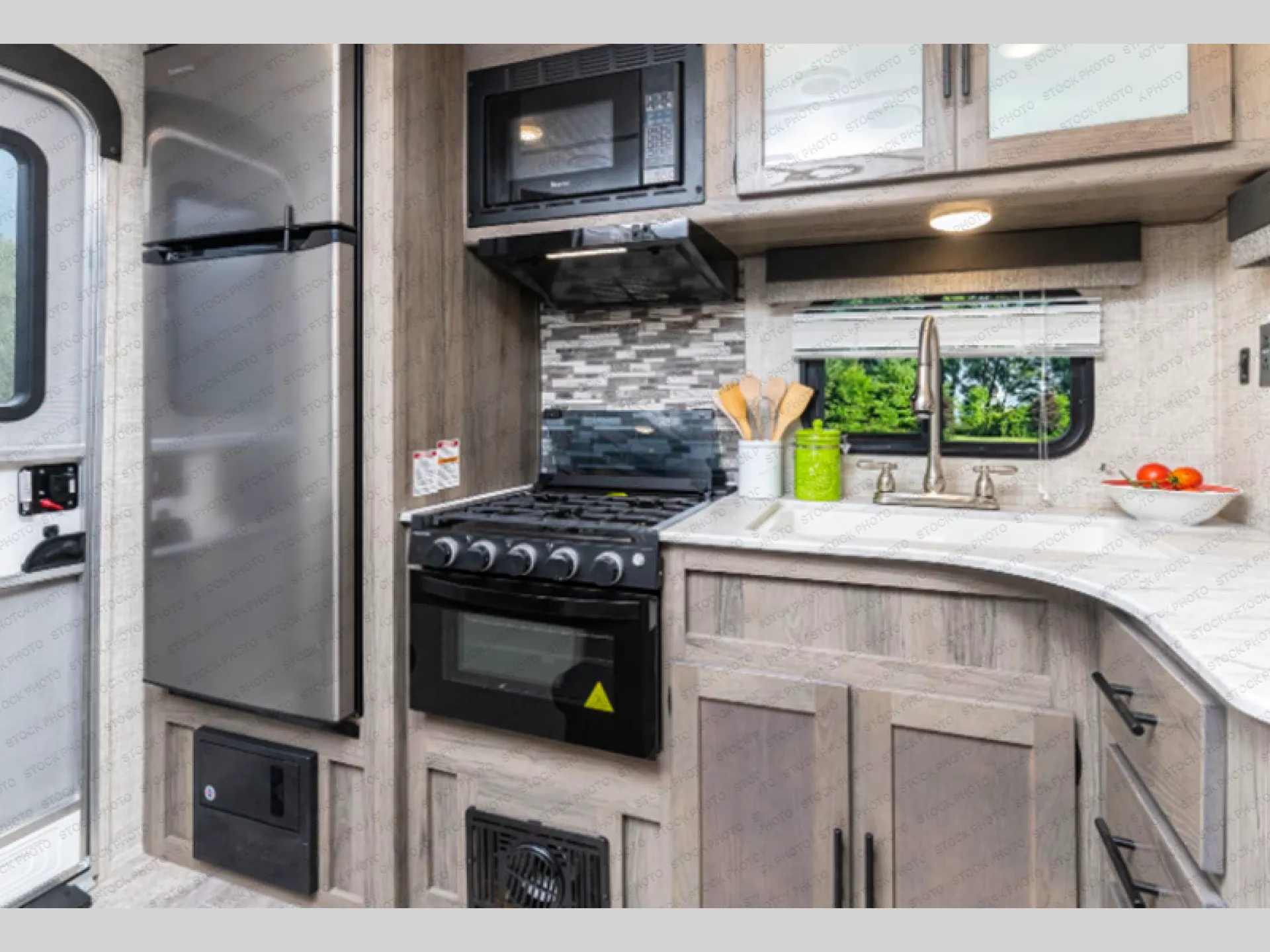 2026 Gulf Stream RV Ameri-Lite Ultra Lite 238RK - Photo 4