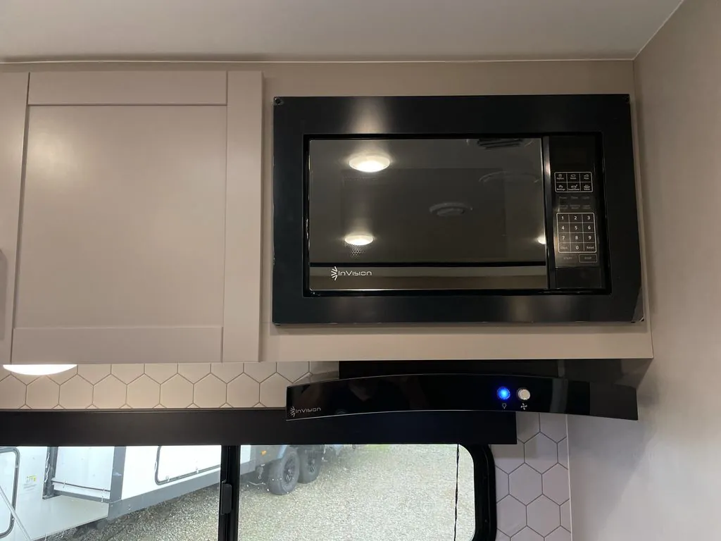 2027 Jayco Jay Feather 29BHB, Photos photo 16