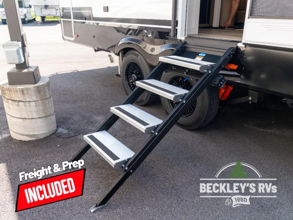 2027 Brinkley Model Z 2680, Photos photo 2