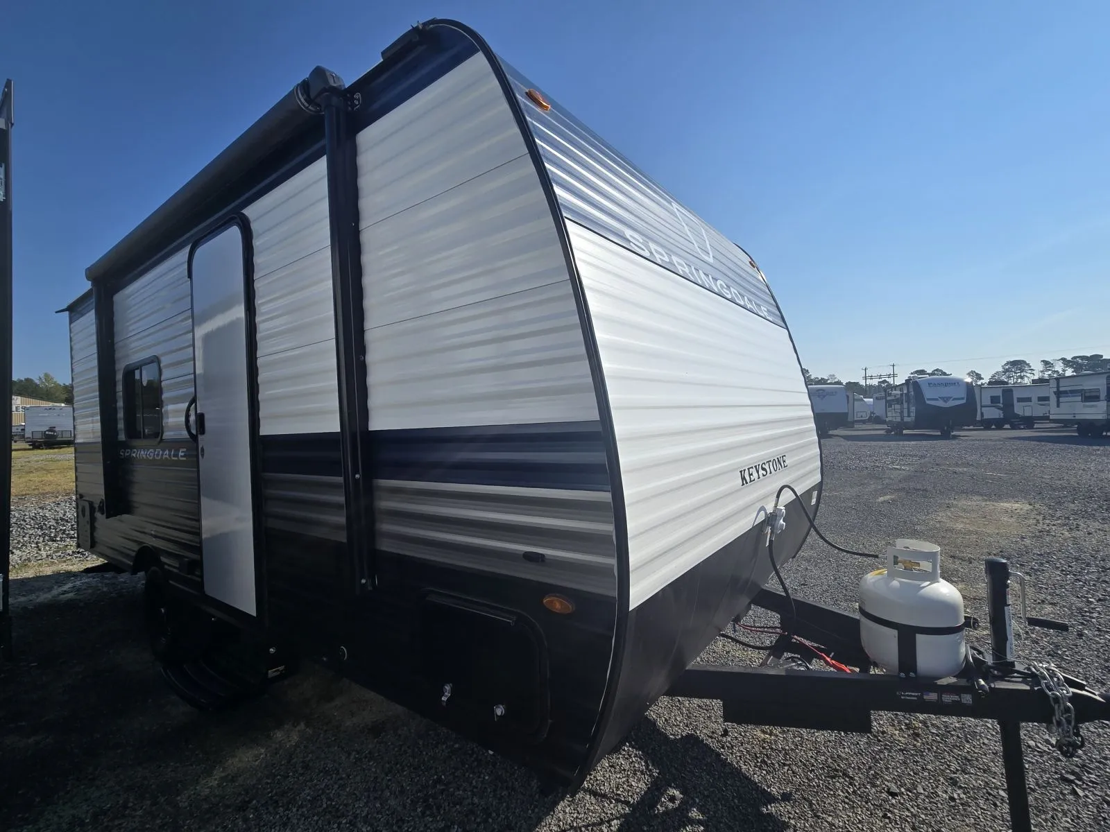 2026 Keystone Springdale Mini 1700FQ - Photo 2