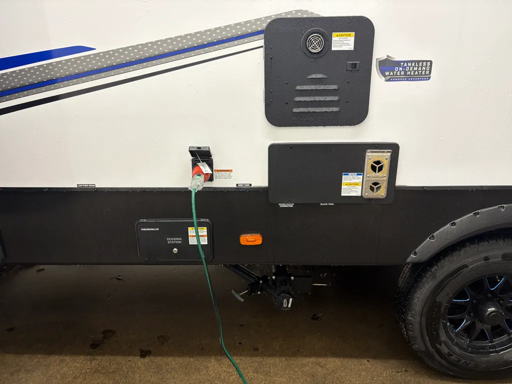 2026 Forest River Vengeance Rogue Armored 25L141, Photos photo 12