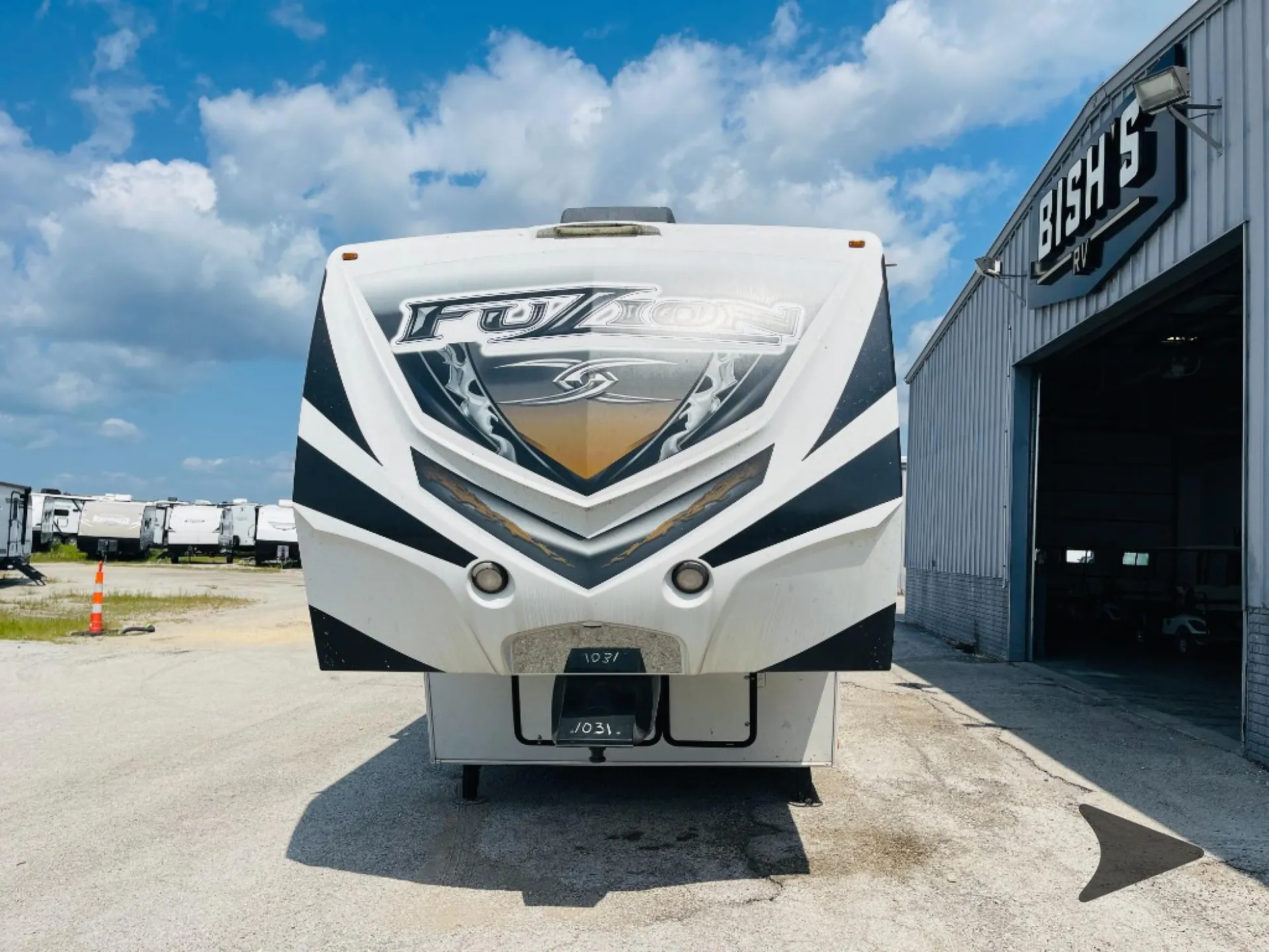 2014 Keystone Fuzion 371 - Photo 4