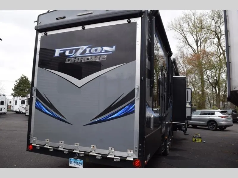 2016 Keystone Fuzion 422 - Photo 4