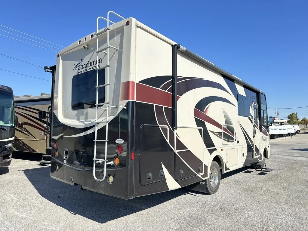 2019 Coachmen Mirada 29FW - Photo 4