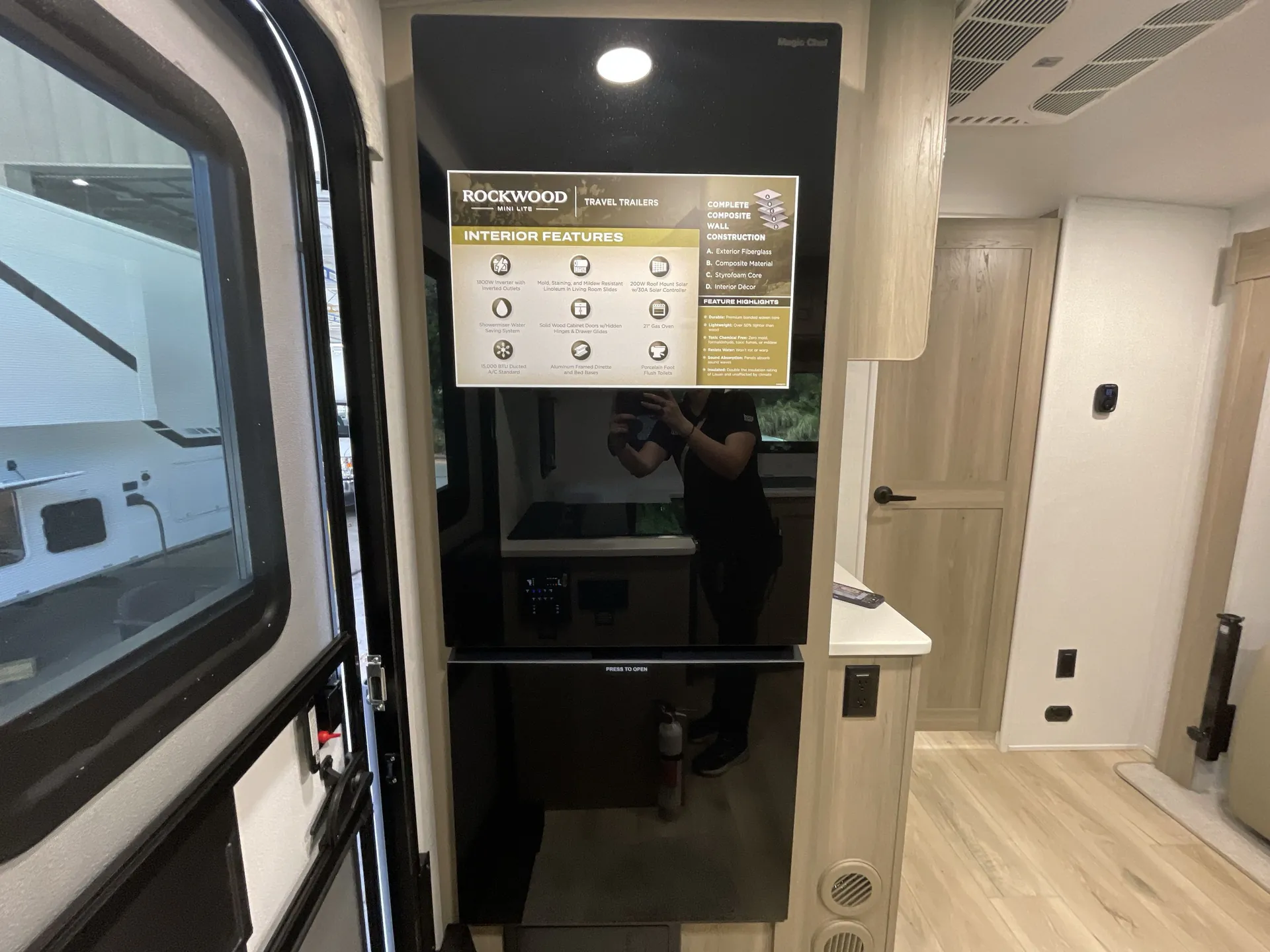 2026 Forest River Rockwood Mini Lite 2506FK — backside