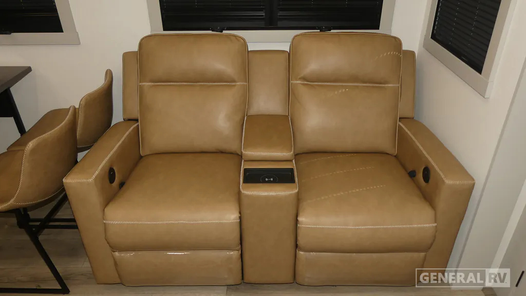 2025 Brinkley Model Z AIR 285, Photos photo 25
