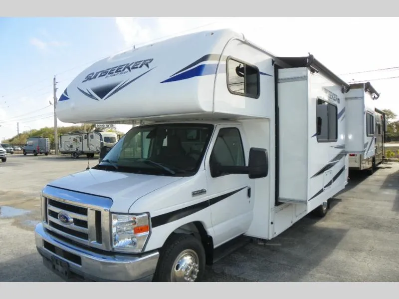 2021 Forest River Sunseeker Classic 2440DS - Photo 4