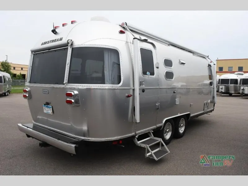 2022 Airstream Globetrotter 25FB - Photo 3