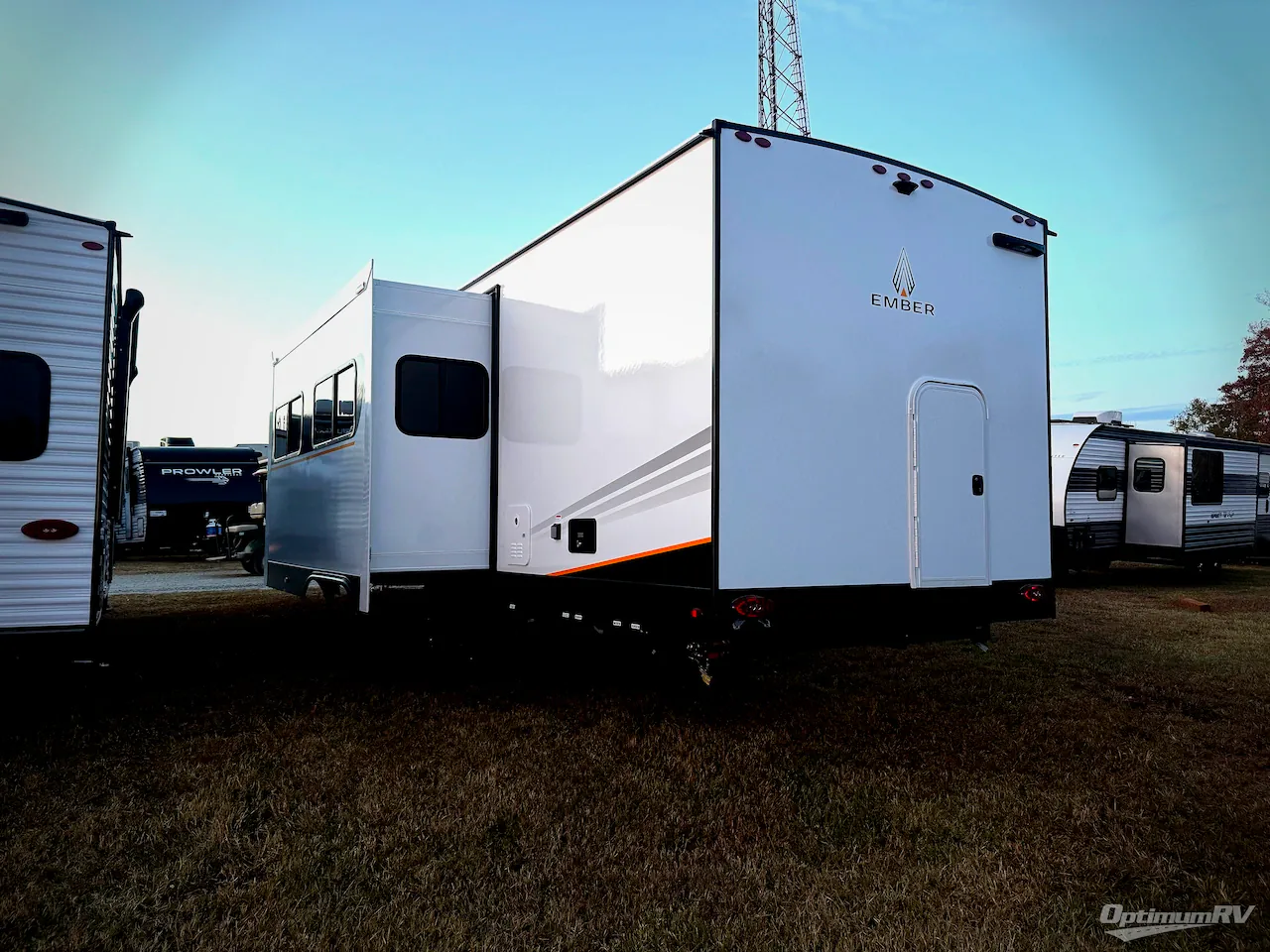 2026 Ember RV E-Series 26ETS - Photo 4