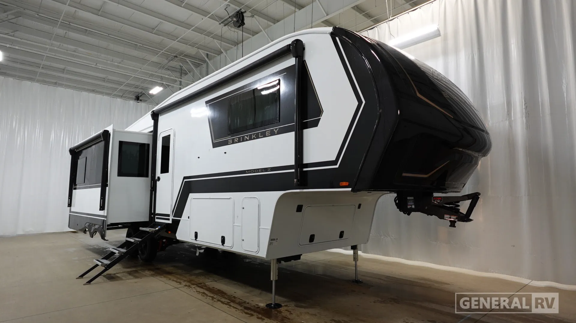 2026 Brinkley Model Z 3100 - Photo 2