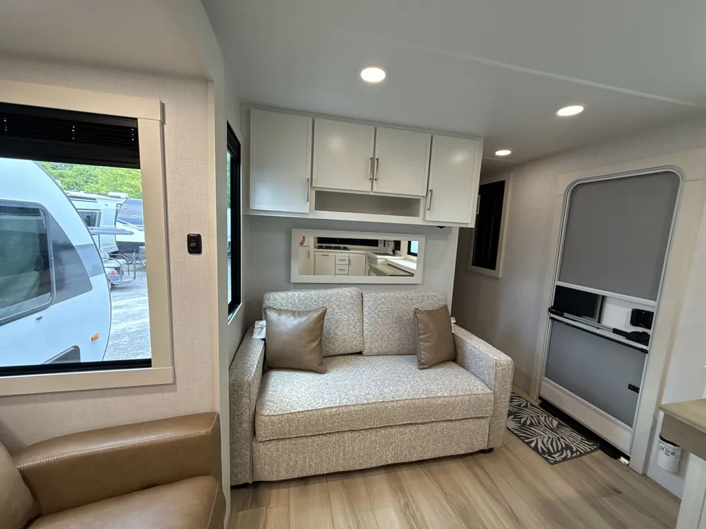 2025 Brinkley Model I 275, Photos photo 13