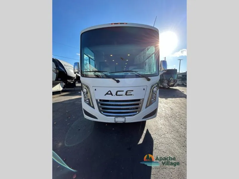 2023 Thor Motor Coach A.C.E 32B - Photo 3