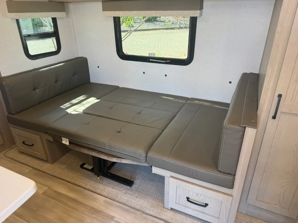 2024 Forest River Flagstaff Micro Lite 25BRDS, Photos photo 15