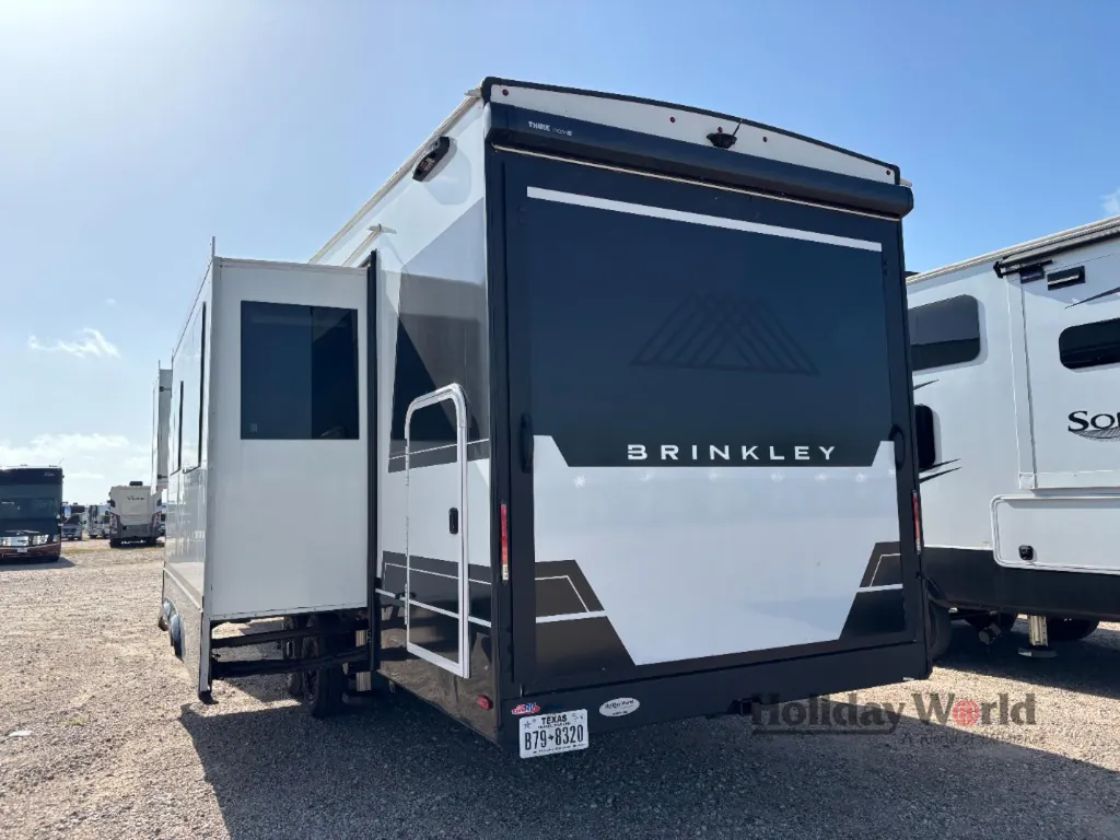 2025 Brinkley Model Z 3400, Photos photo 10