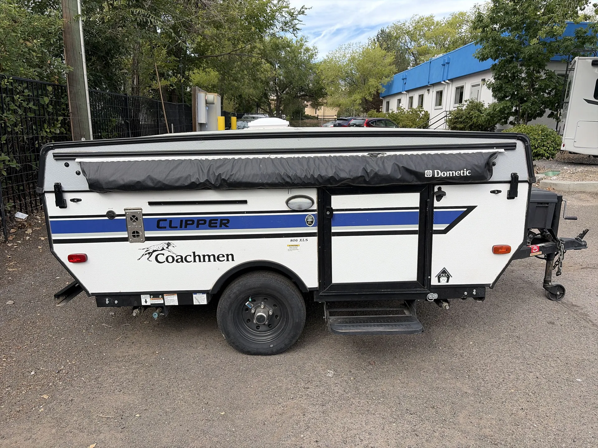 2021 Coachmen Clipper LS 806XLS — campside