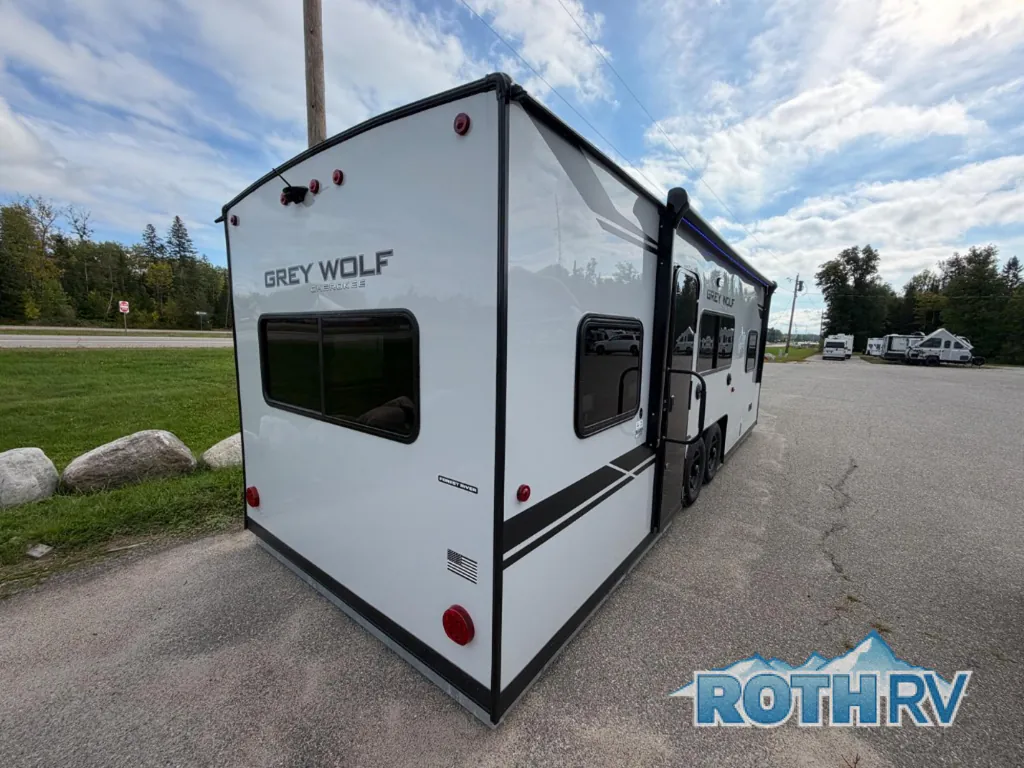 2027 Forest River Cherokee Grey Wolf 21GP, Photos photo 6