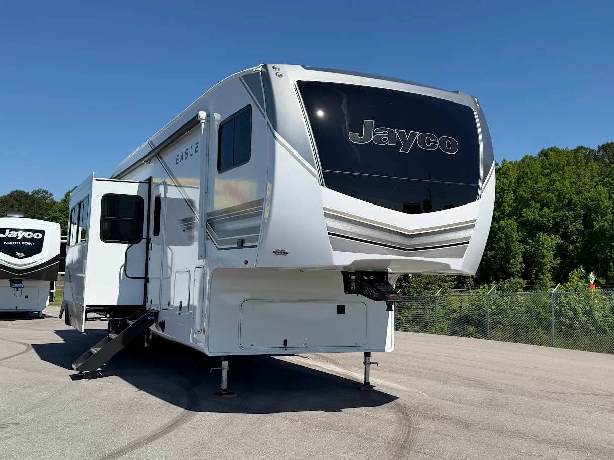 2027 Jayco Eagle 367TBTS - Photo 2