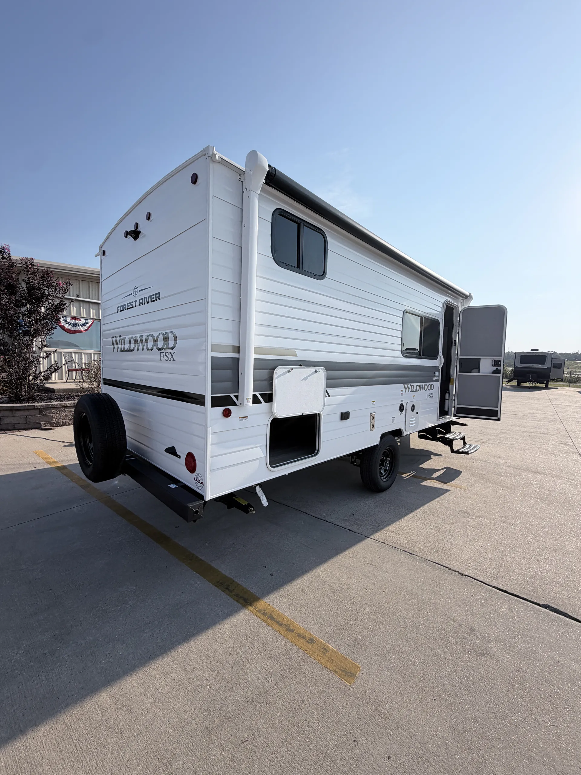 2027 Forest River Wildwood FSX 178BH — Photo 7