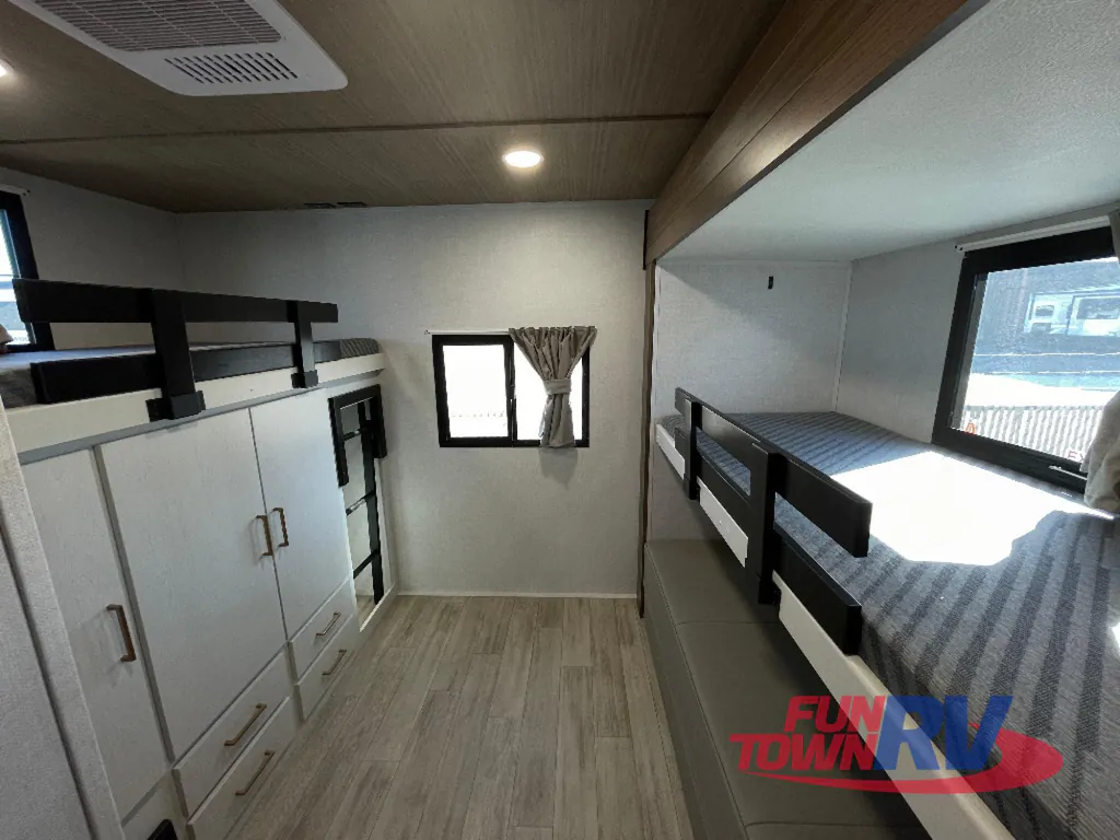 2026 Forest River Vibe 3400BH, Photos photo 27