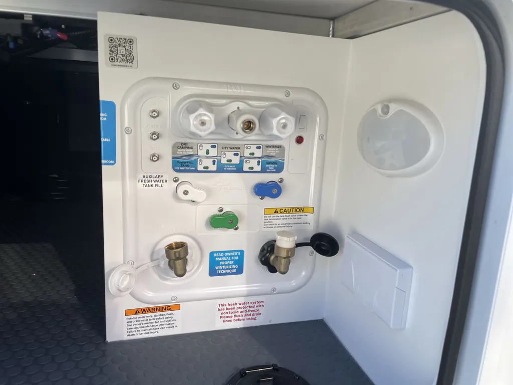 2026 Brinkley Model Ix 20X, Photos photo 5