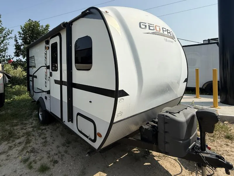 2018 Forest River Rockwood Geo Pro 16BH - Photo 2