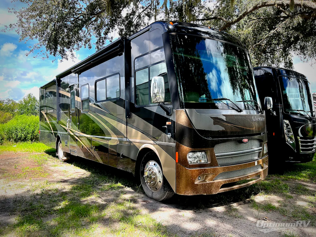 2012 Winnebago Adventurer 37F - Photo 2
