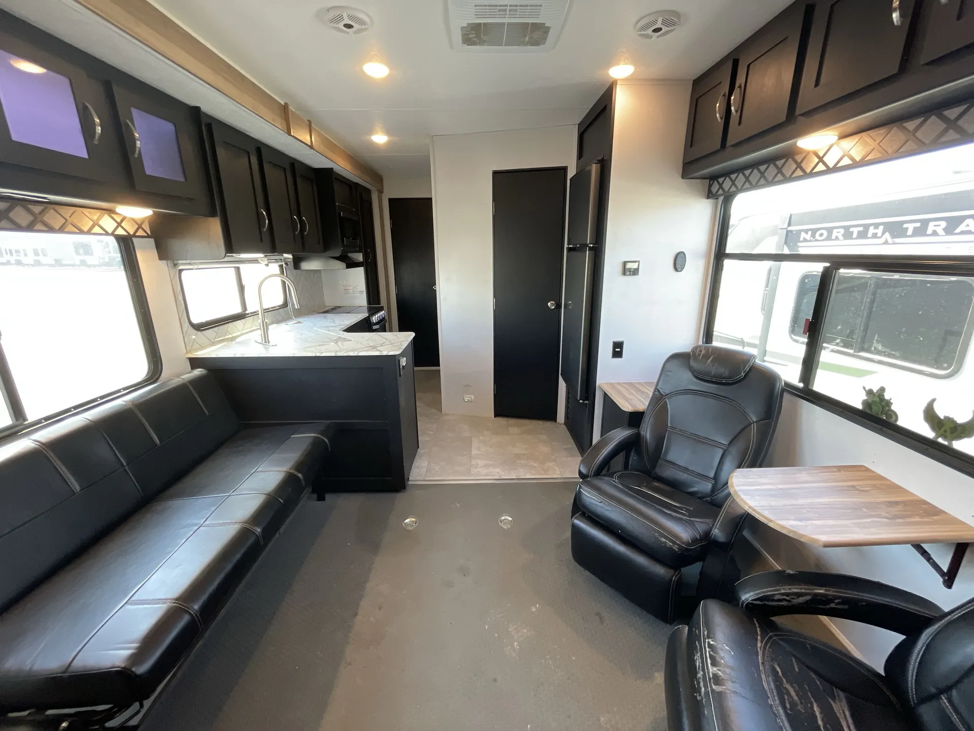 2022 Coachmen Adrenaline 29SS — living area main