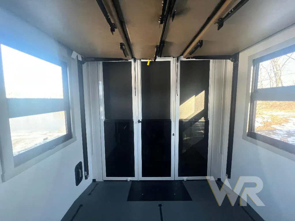 2026 Brinkley Model G 4150, Photos photo 30