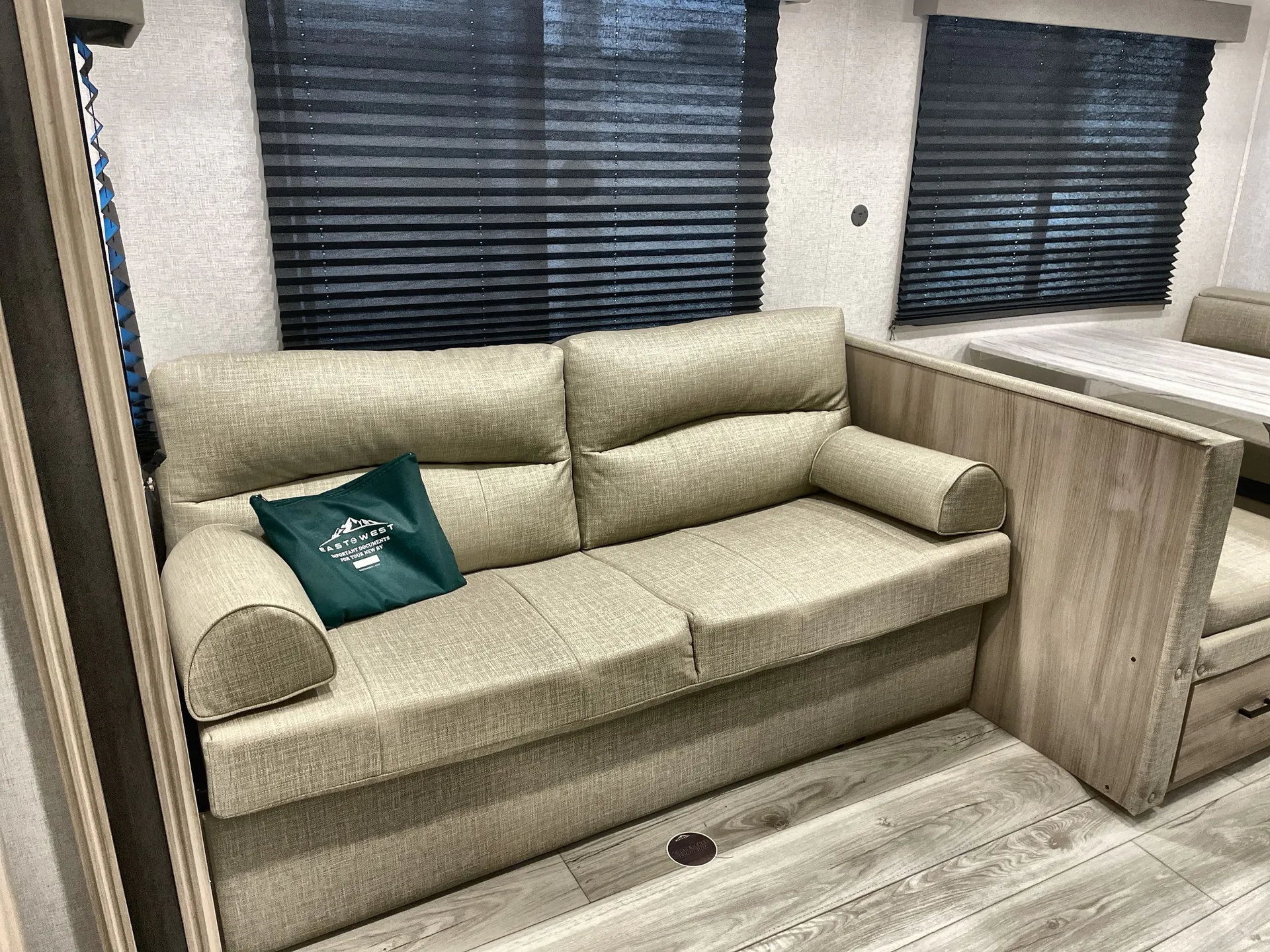 2025 East to West Della Terra 300DB — living area main
