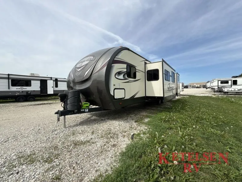 2017 Forest River RV Wildwood 311QB - Photo 4