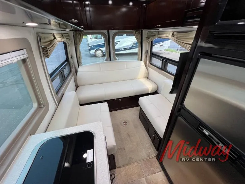 2013 Pleasure-Way Plateau Used    RB - Photo 4