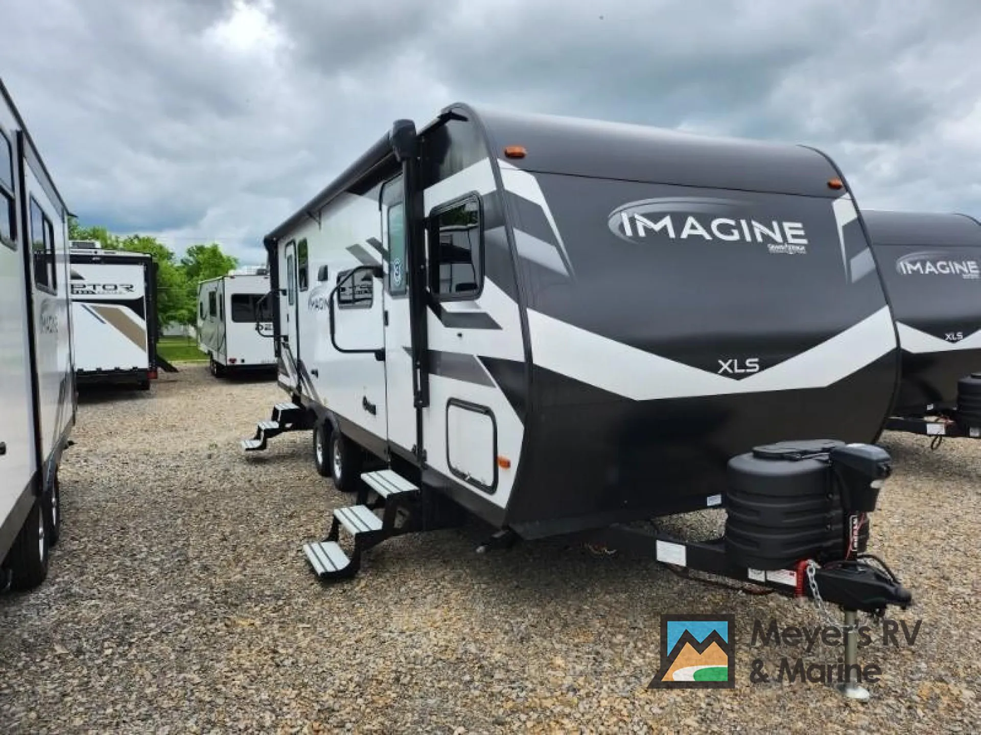 2024 Grand Design Imagine XLS 24BSE - Photo 2