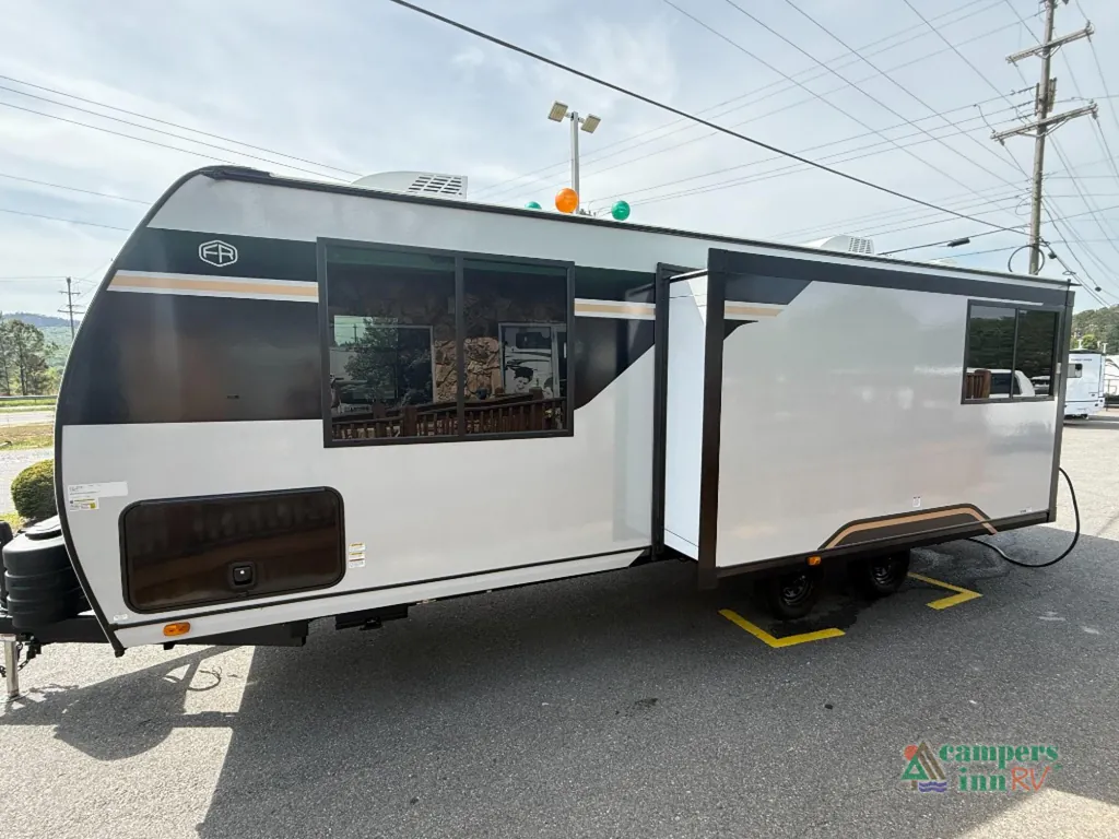 2026 Forest River Vibe Extreme Lite 2500CK, Photos photo 7