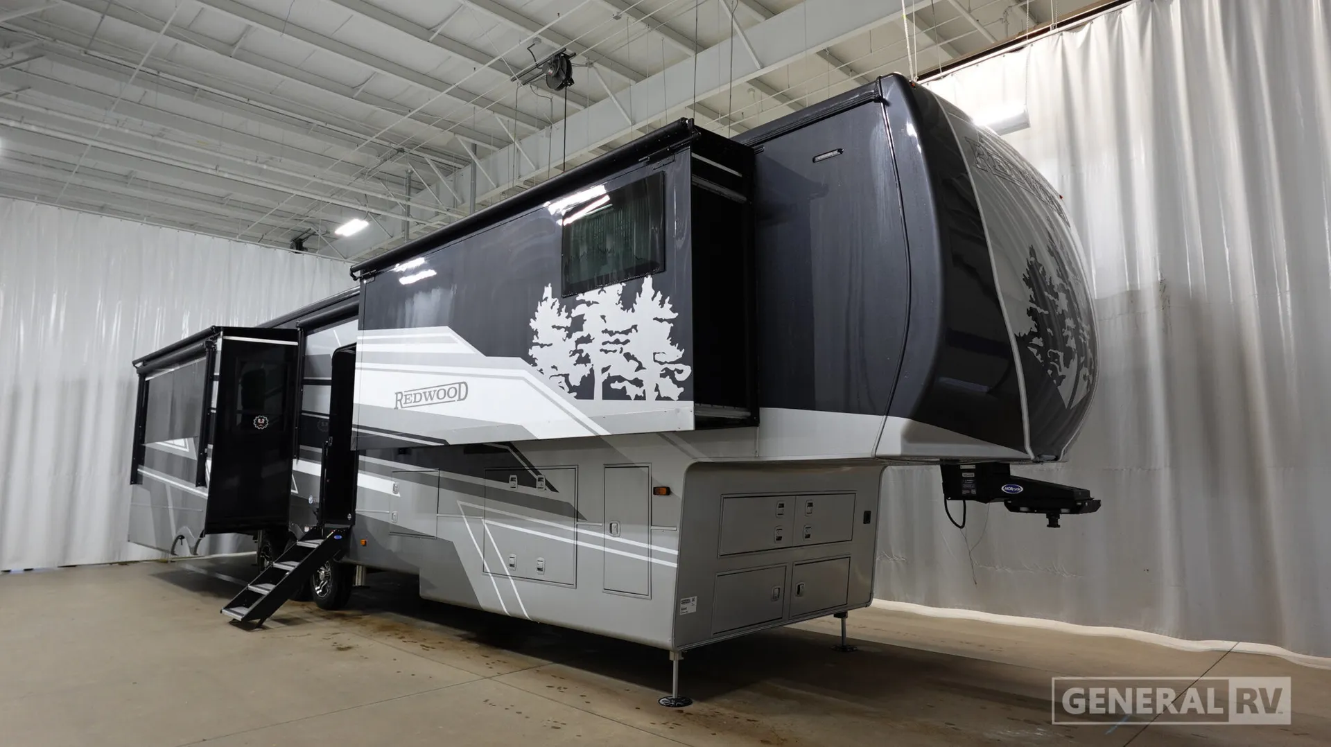 2027 Crossroads RV Redwood 412GK - Photo 2