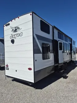 2027 Jayco Jay Flight Bungalow JayLoft, Photos photo 2