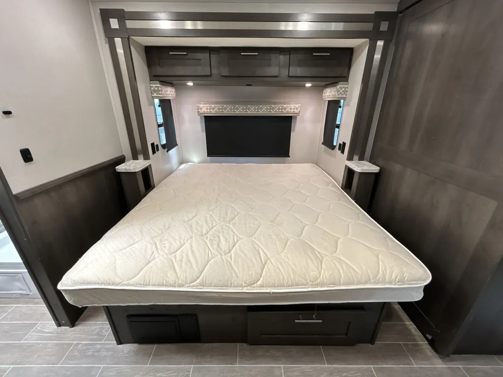 2023 Forest River Georgetown 5 Series GT5 36B5, Photos photo 35