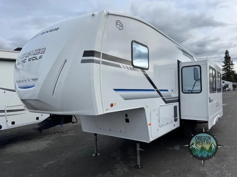 2026 Forest River Cherokee Arctic Wolf 285OPT - Photo 3