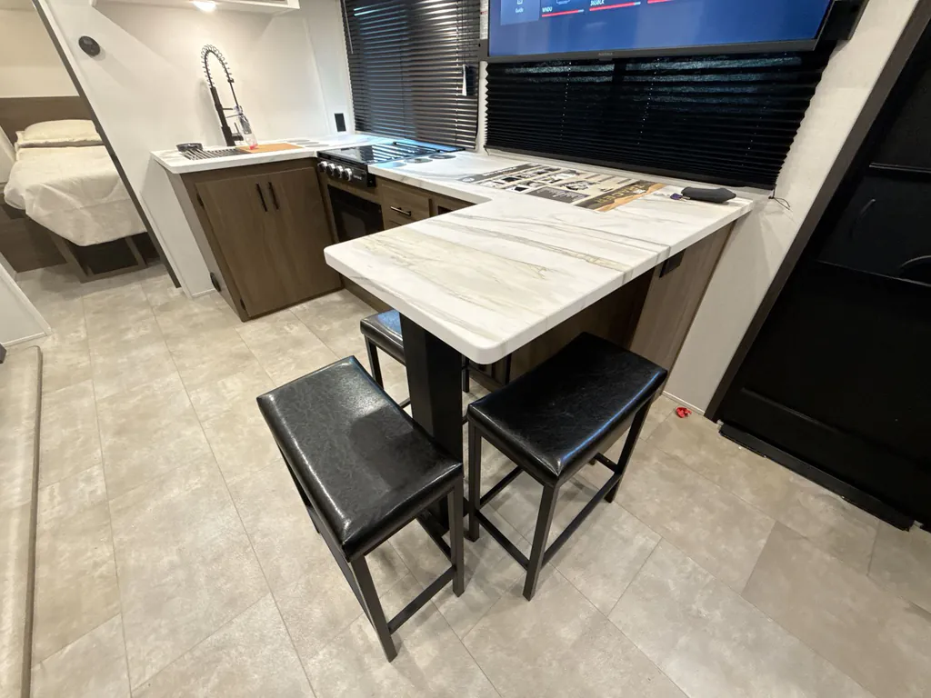 2027 Forest River Tracer 255DS, Photos photo 17