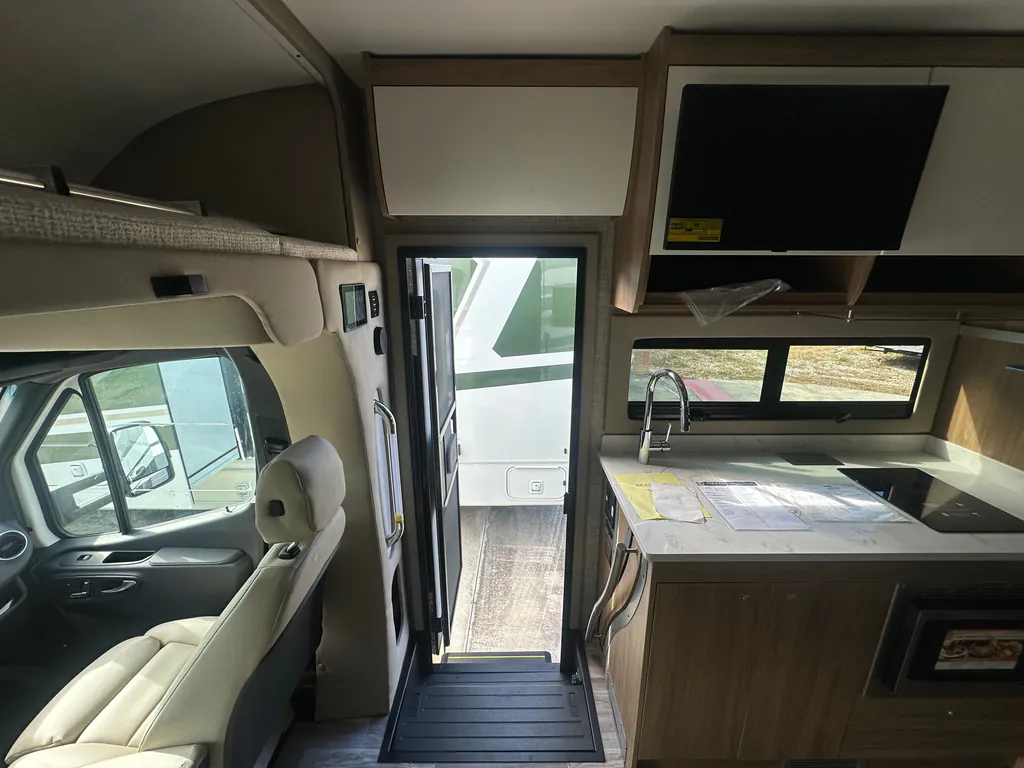 2026 Tiffin Wayfarer 25 XPW, Photos photo 35