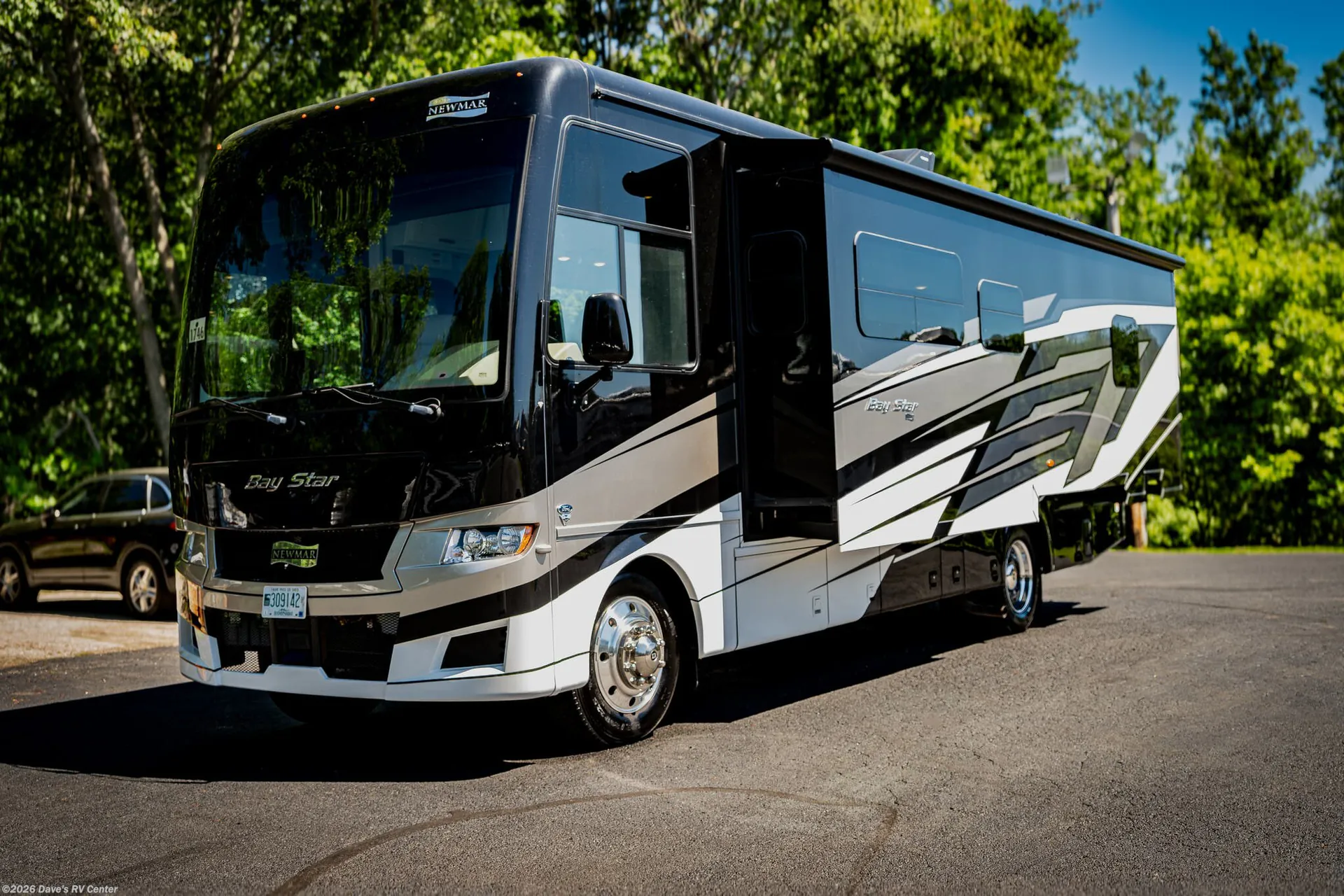 2025 Newmar Bay Star 3014 - Photo 3