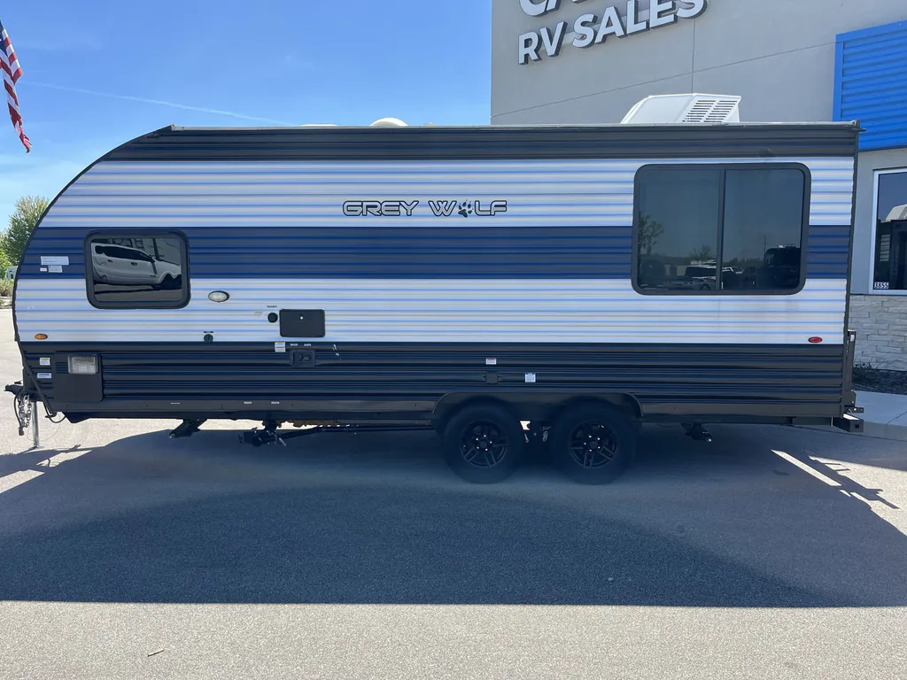 2023 Forest River Cherokee Grey Wolf 19SM, Photos photo 6