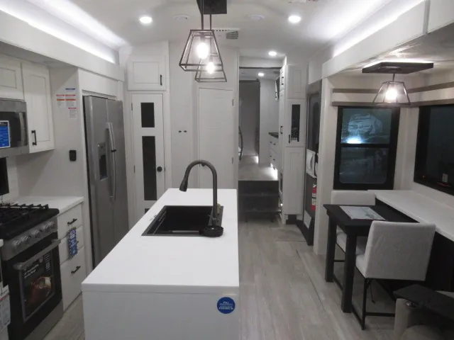 2026 Jayco Pinnacle 36FBTS, Photos photo 8