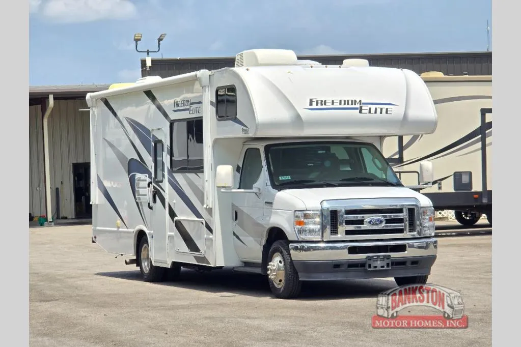 2022 Thor Motor Coach Freedom Elite 27FE - Photo 2