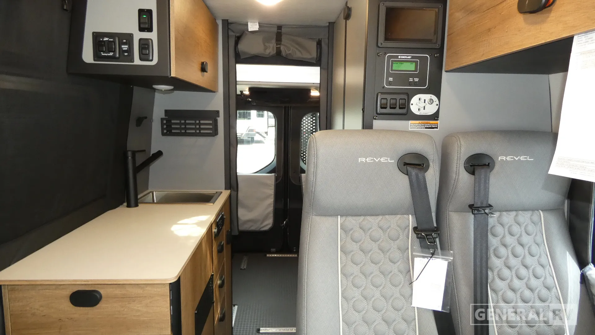2027 Winnebago Revel 44E - Photo 3