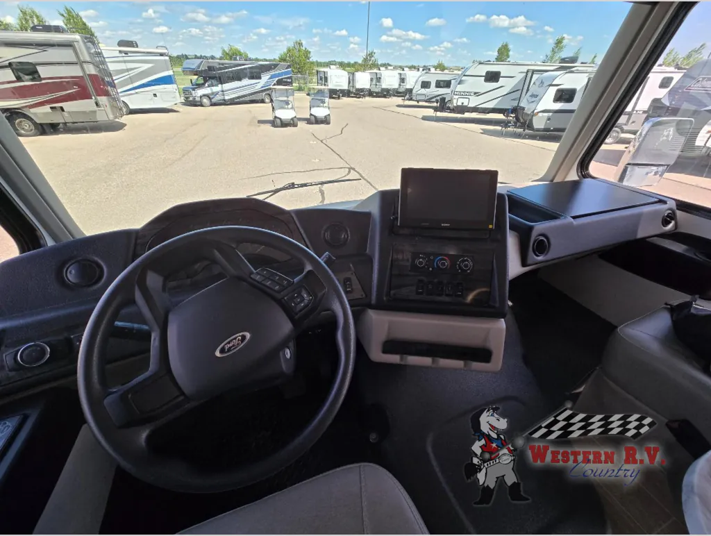 2023 Forest River Georgetown 5 Series GT5 36B5, Photos photo 16