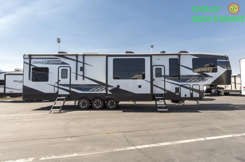 2022 Heartland Road Warrior RW 391 - Photo 3