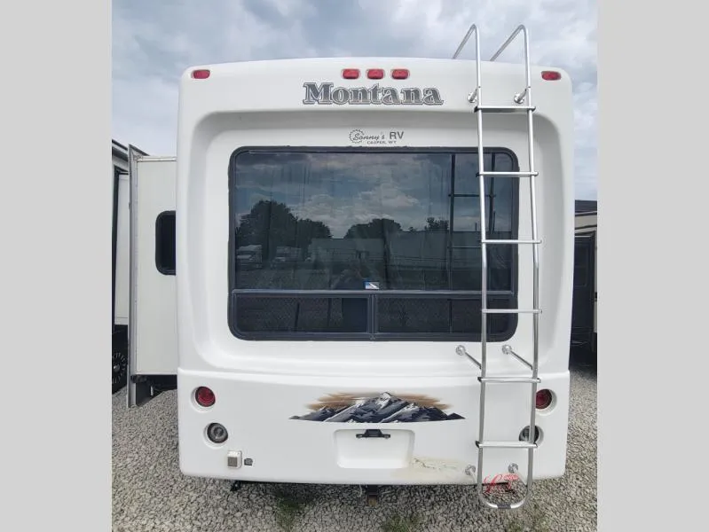 2010 Keystone RV Montana 2955RL - Photo 4