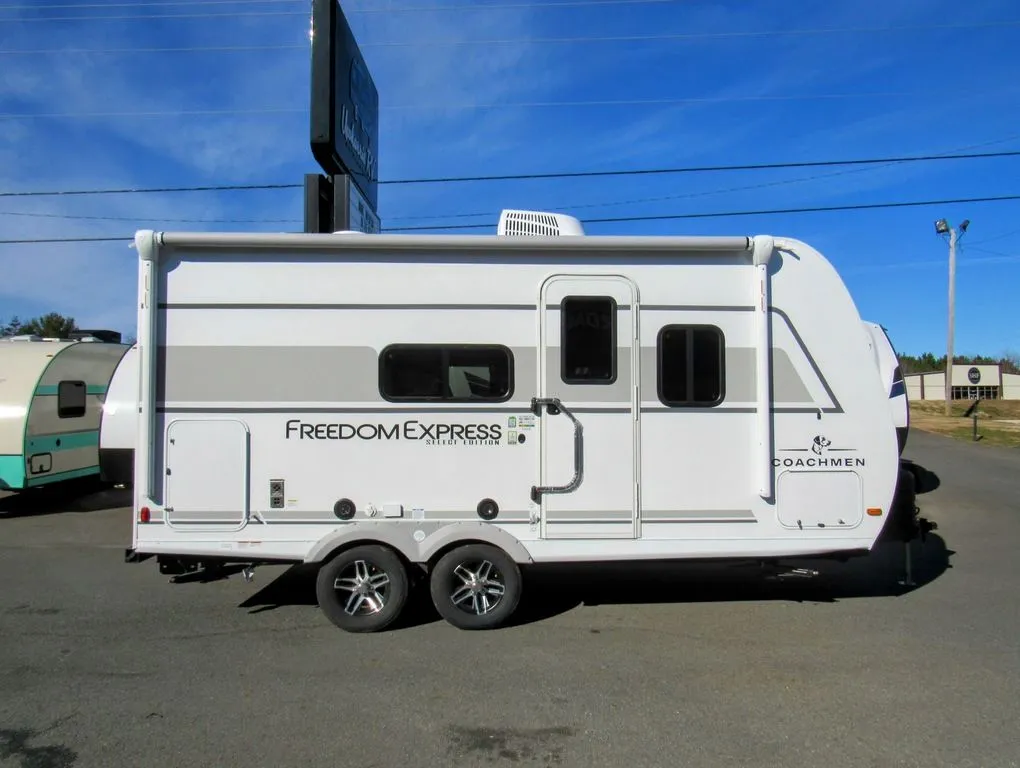2026 Coachmen Freedom Express Select 18SE - Photo 2